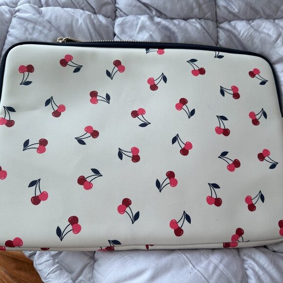 KATE SPADE Cherries universal laptop sleeve - Picture 4 of 5